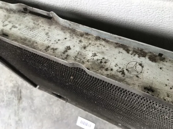 Vattenkylare Mercedes W124 E280 E320 300E-24V M104 image 6