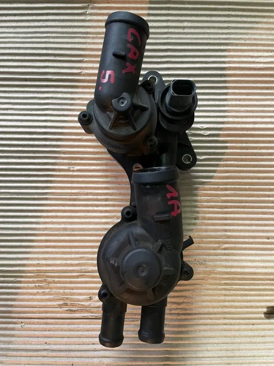 AUDI VW SEAT SKODA 1.4 TSI Suutin CAX image 10