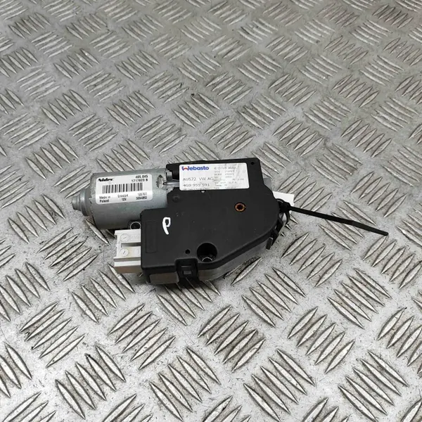 Motor de techo solar Audi A6 S6 C7 OEM 4G9959591 image 2