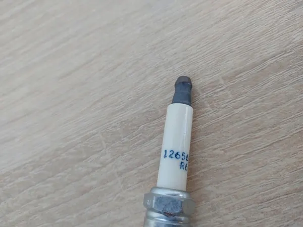 4X Bujía Opel Chevrolet image 2