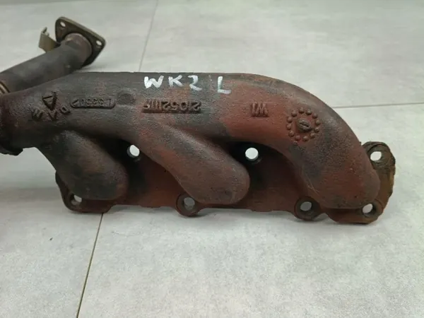 Jeep Grand Cherokee Pakoputken keräin OEM 21052111F image 4
