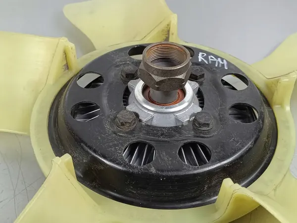 2018 Dodge RAM VAN Embrayage de ventilateur image 2