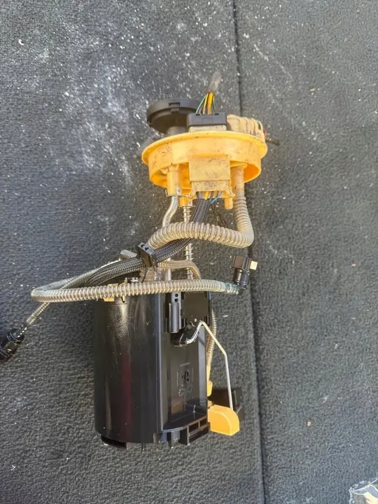 Bomba de combustível Volvo XC60 XC70 image 2