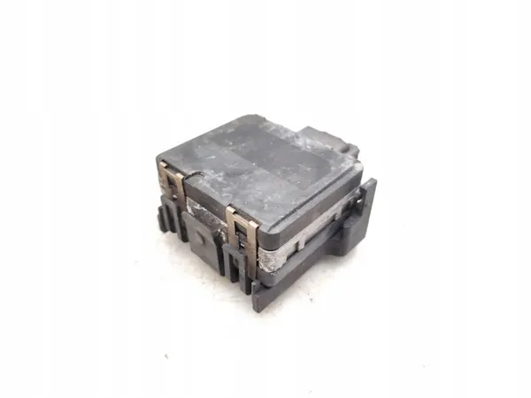 Nissan X-Trail Radarsensor OEM 0203300212 (2015) image 3