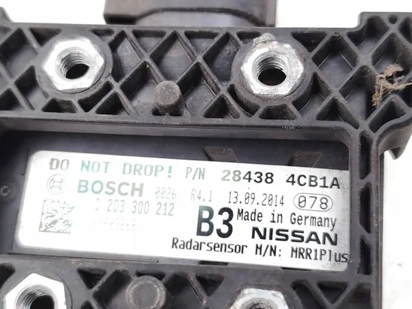 Nissan X-Trail Radarsensor OEM 0203300212 (2015) image 7
