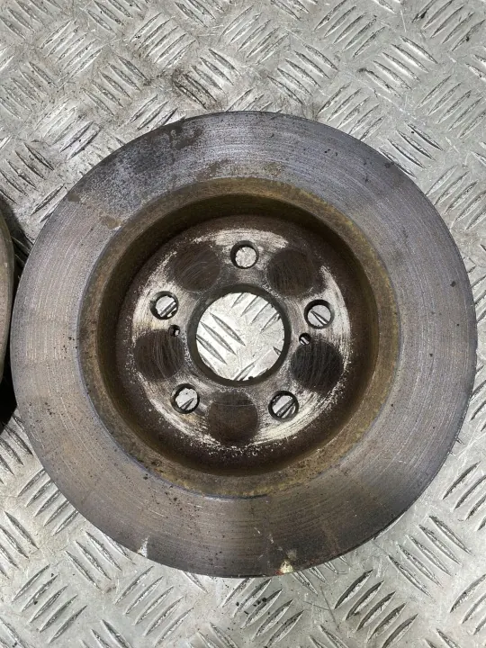 Disque de frein arrière FBZ21008 pour Toyota Prius 2011 image 4