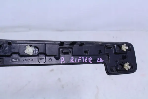 OEM 98186878 Rechter Railafdekking Peugeot Rifter image 5