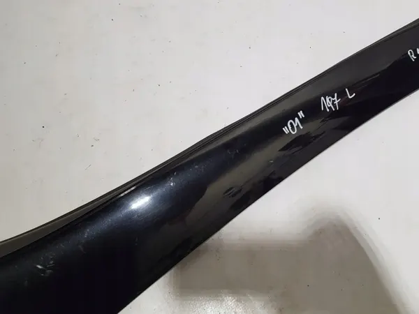 OEM A1726900387 Vasen Etupilarin Peite Mercedes image 4