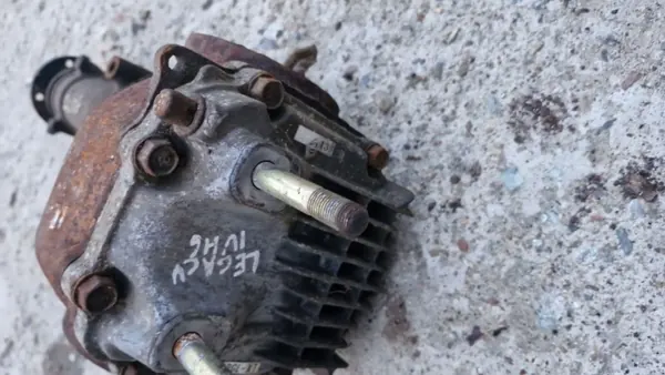 Front Differential Subaru Outback 2008 Rear Diff image 3