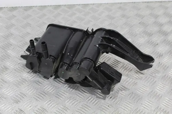 Filtre à charbon Jeep OE OEM 00521122980 pour Renegade image 2
