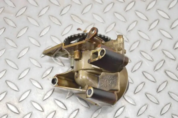 Olje pump VW Polo (6R, 6C) 1.2L 2010 03D115105G image 3