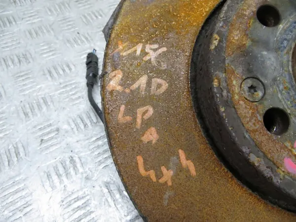 Mancal dianteiro esquerdo Mercedes X156 OEM 224/059 image 8