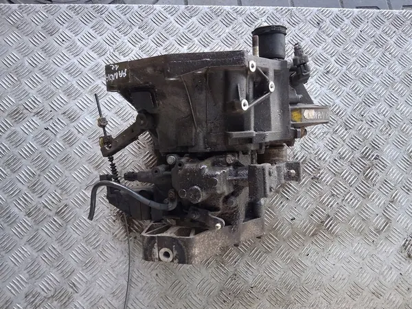 6-vaihteinen vaihteisto Fiat Doblo II 1.6 Multijet image 5