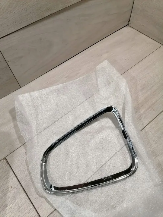 MINI R56 R57 Höger Baklampa i Krom image 2