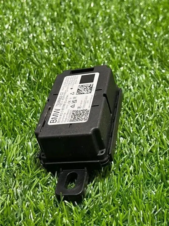 Amplificador de antena BMW OEM 80788 - Usado image 2