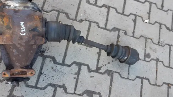 Différentiel Mercedes-Benz W123 OEM 5695965 - Rapport 3.69 image 3