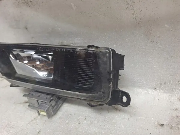 Farol L VW Tiguan II 5NA941699B image 3