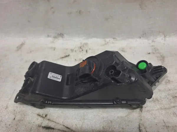 Farol L VW Tiguan II 5NA941699B image 5