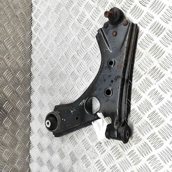 Braccio di controllo inferiore anteriore sinistro Fiat Doblo 2013 image 2