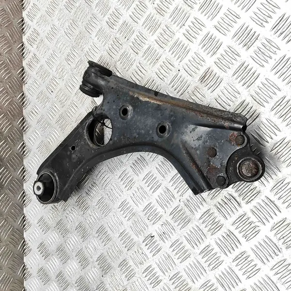 Braccio di controllo inferiore anteriore sinistro Fiat Doblo 2013 image 4