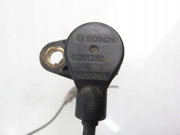 Bosch kampiakselin anturi image 3