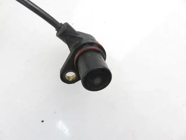 Bosch kampiakselin anturi image 7