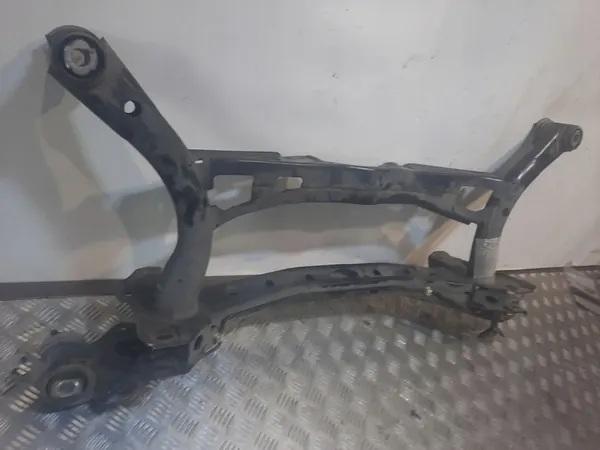 AUDI Q3 83A 2021 Trave di Sospensione Posteriore image 2