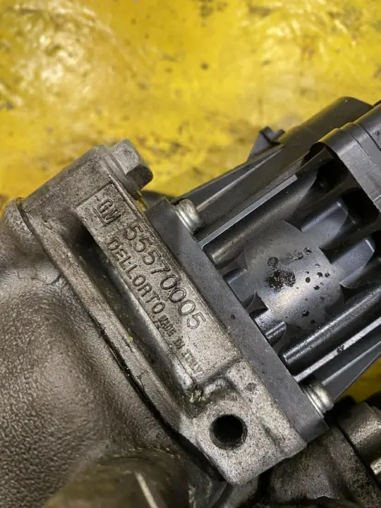 Refroidisseur EGR OEM 55570005 pour Opel Zafira C Mokka image 4