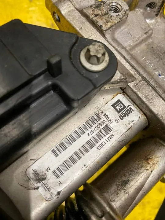 Refroidisseur EGR OEM 55570005 pour Opel Zafira C Mokka image 5