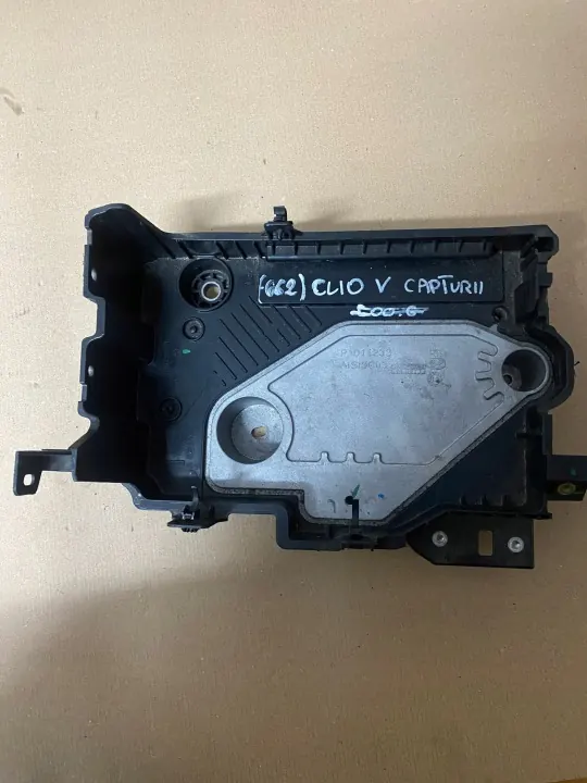 Base de batterie Renault OEM P1011233 - Occasion image 2