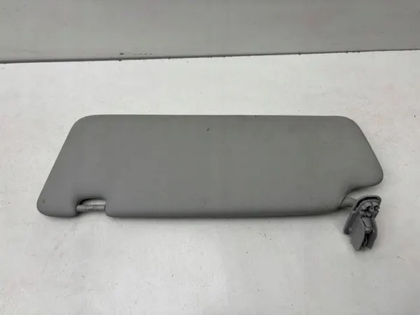 Pare-soleil Audi A3 S3 OEM 8V0857552A - Occasion image 3