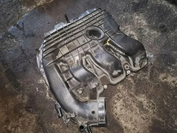 Collecteur d'admission OEM 511124 pour Jeep Cherokee 3.6L image 2