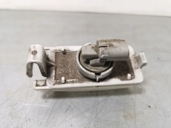 Feu de plaque Nissan 370Z OEM FBZ15648 image 5
