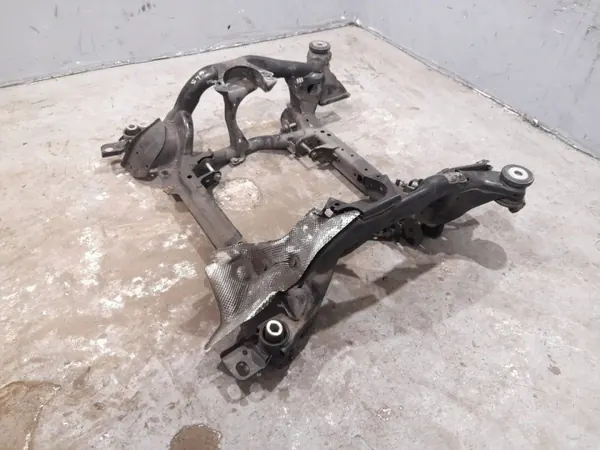 Mercedes-Benz OE A1663302200 Brazo Suspensión Usado image 3