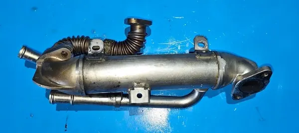 Arrefecedor EGR usado OEM 038131513S para VW Audi 2.0 image 3