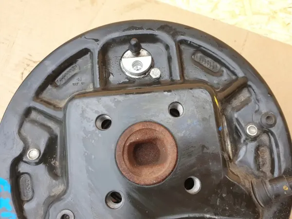 RENAULT EXPRESS Tambour Arrière Moyeu - Pièce OEM image 7