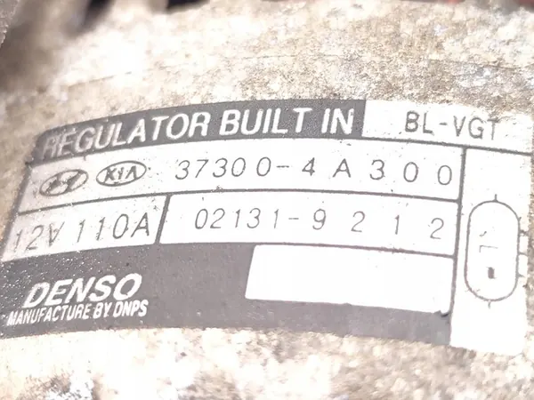 Kia Sorento Alternator 2.5 CRDi 2009 37300-4A300 image 7