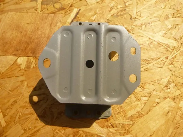 Toyota Avensis T25 bak vänster krosszonabsorber image 2