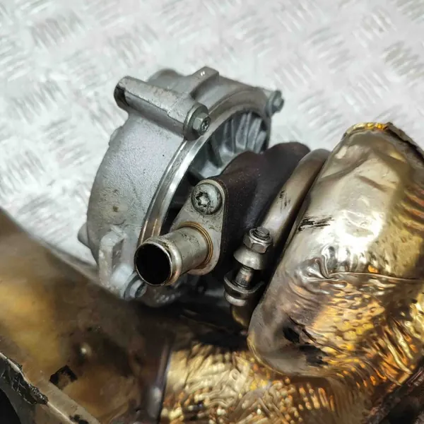 Turbo d'occasion OEM 079145704S pour Bentley Continental image 6