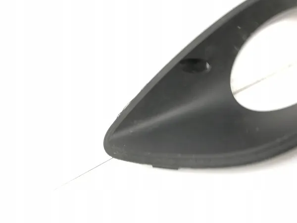 MERCEDES SPRINTER 907 910 CADRE DE PHARE GAUCHE image 3