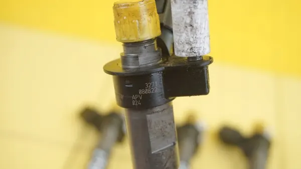 Injecteur 0445116024 pour BMW E87 E60 E90 X1 X3 2.0D image 5