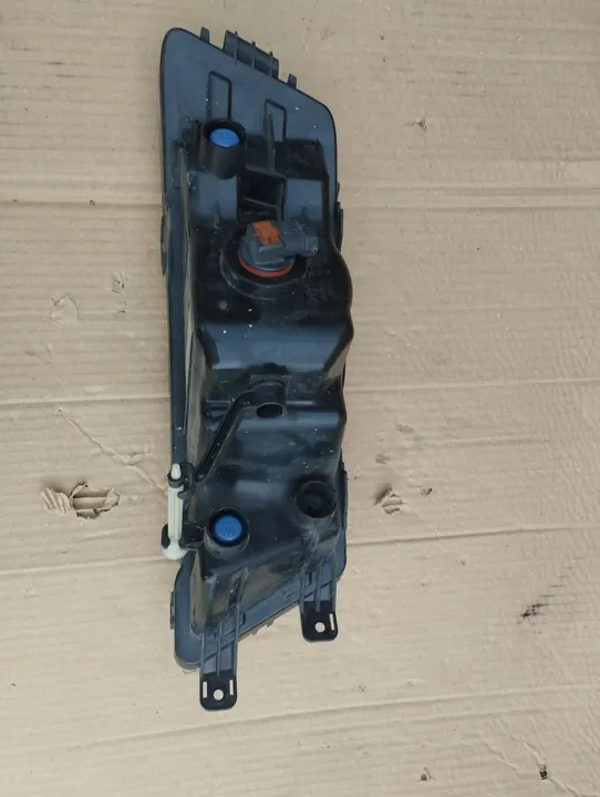 Skoda Rapid 5JA farol halógeno direito original completo image 3