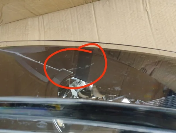 Skoda Rapid 5JA farol halógeno direito original completo image 4