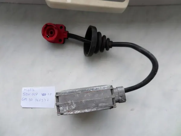 Xenon-Konverter Opel Omega Hella image 3