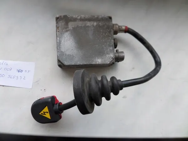 Xenon-Konverter Opel Omega Hella image 4