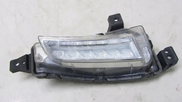 Suzuki Vitara III vasen etuvalo OEM 025/025 image 2