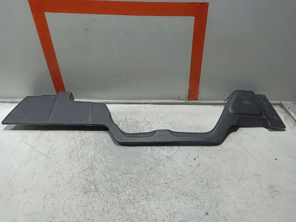 Porsche 968 motorruimte afdekking OEM FIE5539 image 4