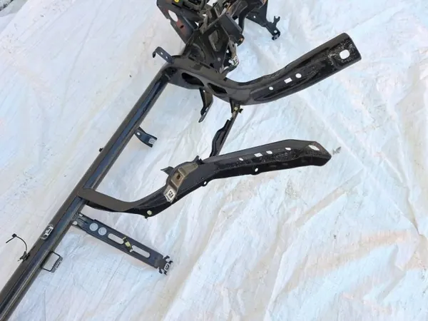Viga painel Audi A3 S3 8V 2015 OEM 5Q1721913D image 3