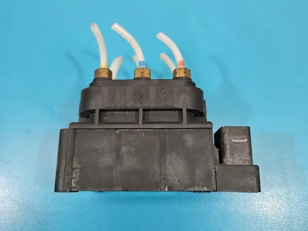 Válvula Suspensión Airmatic Mercedes OEM A2513200058 image 7
