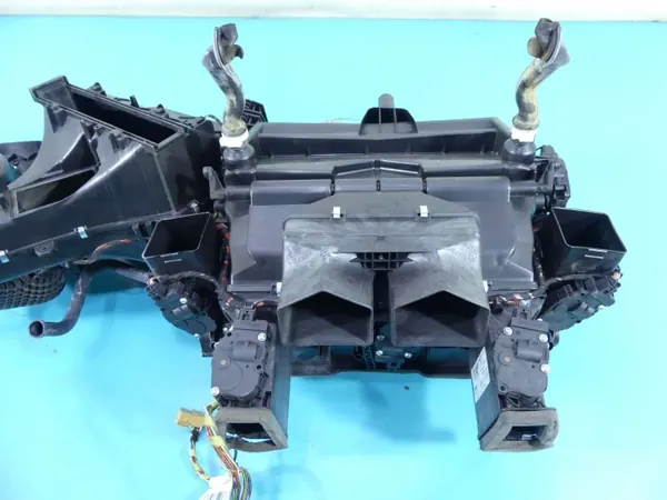 Porsche lämmitysydin OEM 97057301110 Panamera I image 3